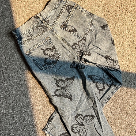 Pacsun butterfly jeans - Picture 1 of 3
